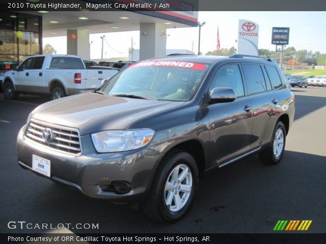 2010 Toyota Highlander  in Magnetic Gray Metallic