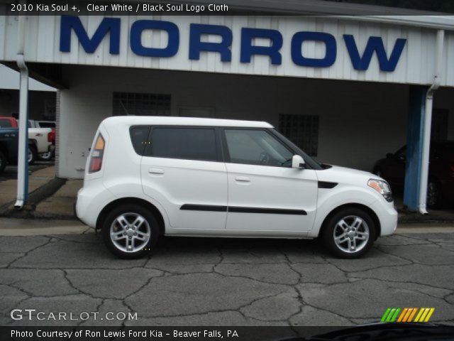 2010 Kia Soul + in Clear White
