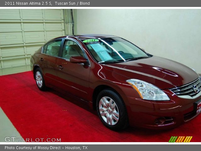 2011 Nissan Altima 2.5 S in Tuscan Sun