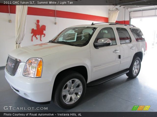 2011 GMC Yukon SLT in Summit White