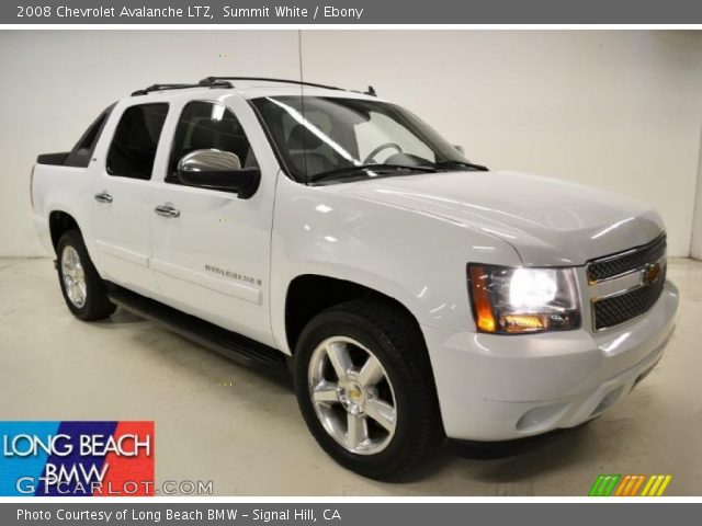 2008 Chevrolet Avalanche LTZ in Summit White