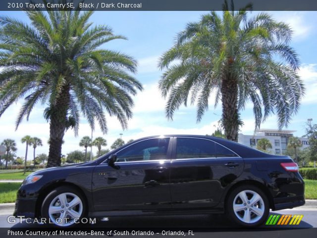 2010 Toyota Camry SE in Black