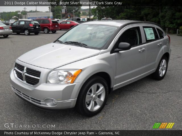 2011 Dodge Caliber Mainstreet in Bright Silver Metallic