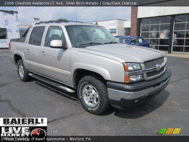 2006 Chevrolet Avalanche LT 4x4 in Silver Birch Metallic