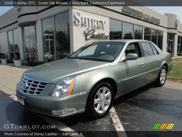2006 Cadillac DTS  in Green Silk Metallic
