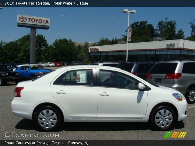 2010 Toyota Yaris Sedan in Polar White