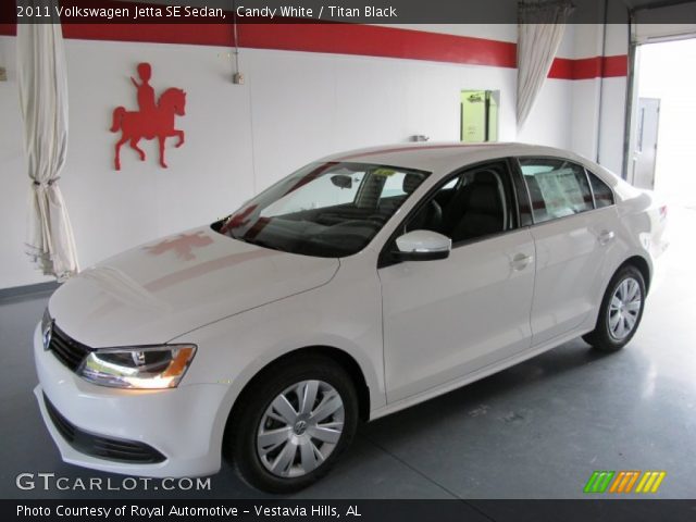 2011 Volkswagen Jetta SE Sedan in Candy White