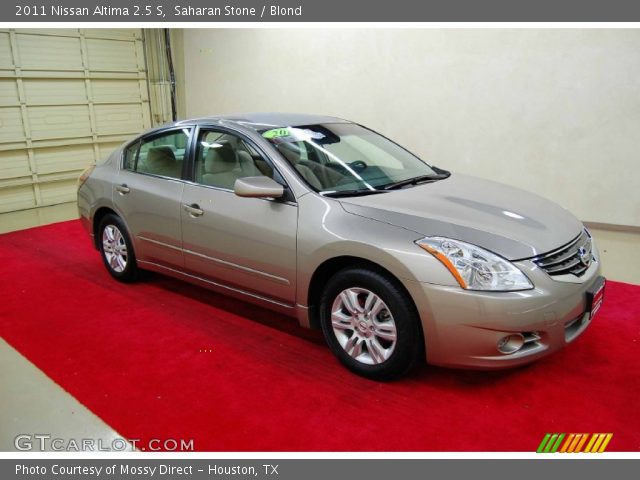 2011 Nissan Altima 2.5 S in Saharan Stone
