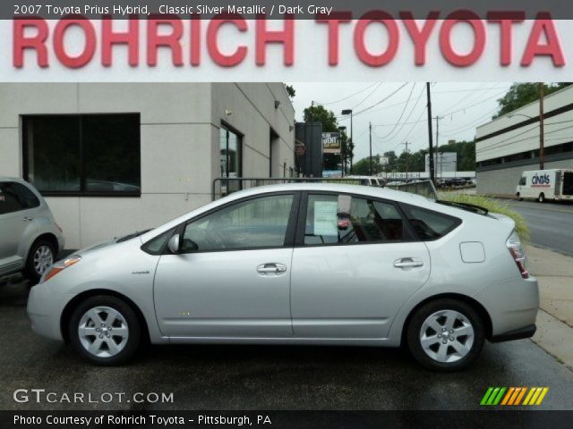 2007 Toyota Prius Hybrid in Classic Silver Metallic