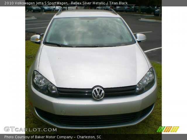 2010 Volkswagen Jetta S SportWagen in Reflex Silver Metallic