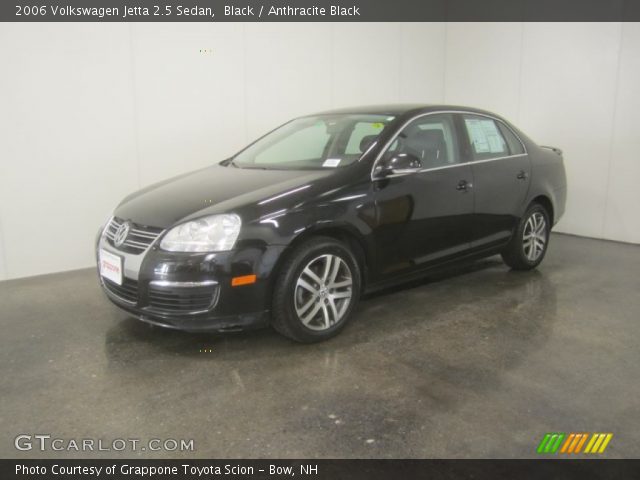 2006 Volkswagen Jetta 2.5 Sedan in Black