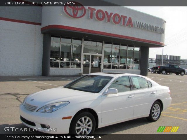 2002 Lexus ES 300 in Crystal White