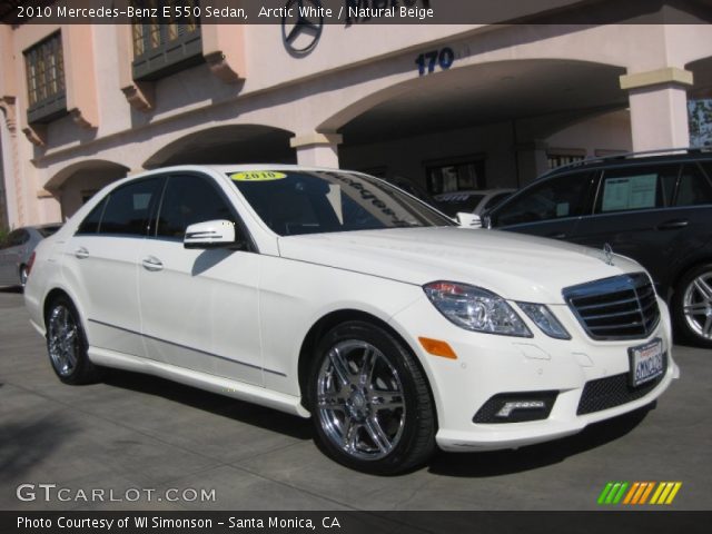 2010 Mercedes-Benz E 550 Sedan in Arctic White