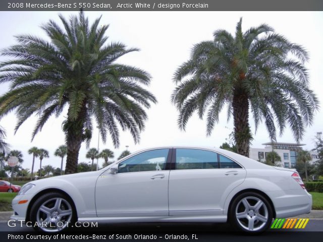 2008 Mercedes-Benz S 550 Sedan in Arctic White