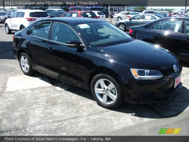 2011 Volkswagen Jetta TDI Sedan in Black