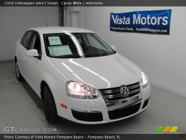2009 Volkswagen Jetta S Sedan in Candy White