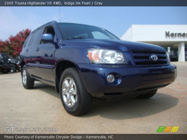 2005 Toyota Highlander V6 4WD in Indigo Ink Pearl