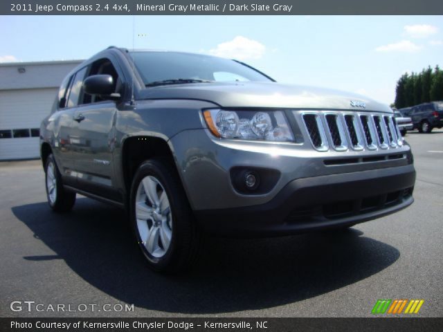 2011 Jeep Compass 2.4 4x4 in Mineral Gray Metallic