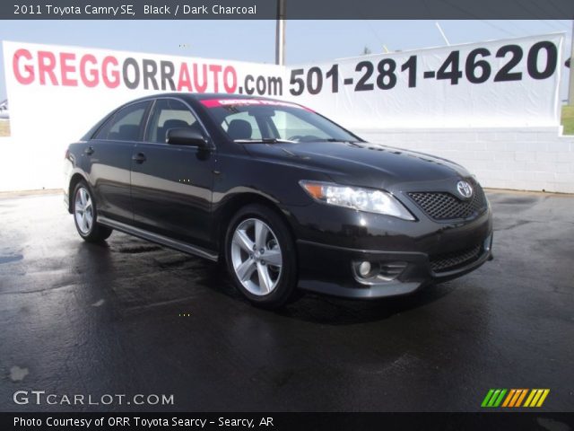 2011 Toyota Camry SE in Black