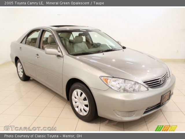 2005 Toyota Camry LE in Mineral Green Opalescent