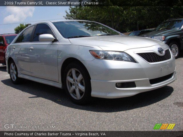2009 Toyota Camry SE in Classic Silver Metallic