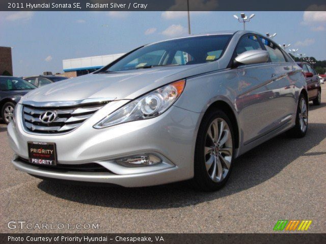 2011 Hyundai Sonata SE in Radiant Silver
