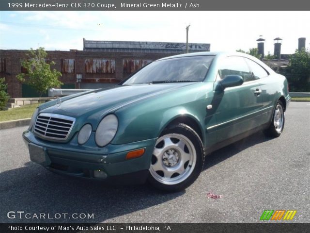 1999 Mercedes-Benz CLK 320 Coupe in Mineral Green Metallic