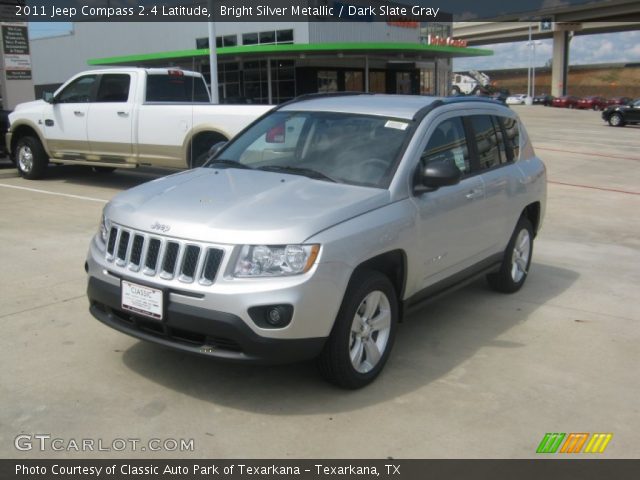 2011 Jeep Compass 2.4 Latitude in Bright Silver Metallic