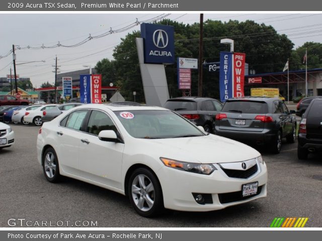 2009 Acura TSX Sedan in Premium White Pearl
