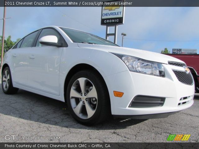 2011 Chevrolet Cruze LT in Summit White