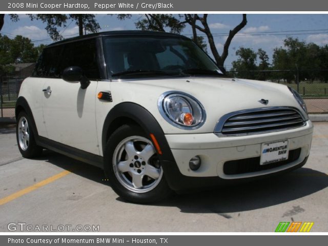 2008 Mini Cooper Hardtop in Pepper White