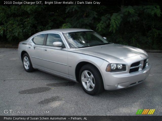 2010 Dodge Charger SXT in Bright Silver Metallic
