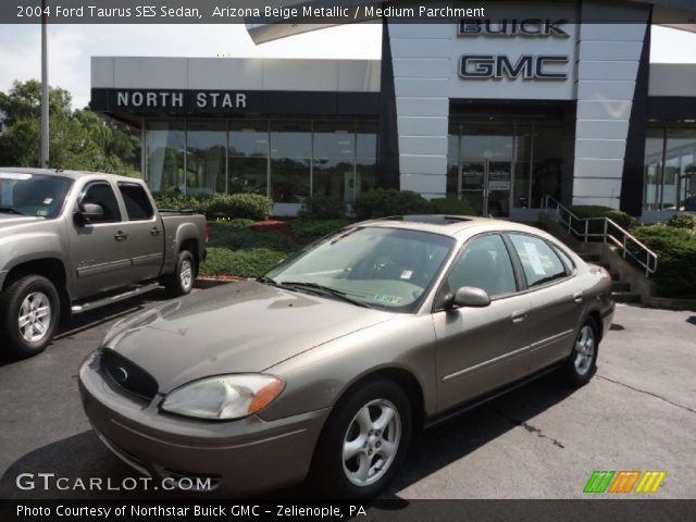 2004 Ford Taurus SES Sedan in Arizona Beige Metallic