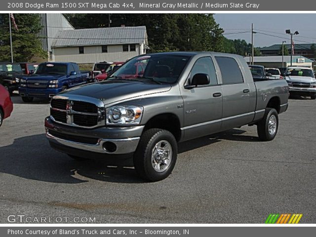 2008 Dodge Ram 1500 SXT Mega Cab 4x4 in Mineral Gray Metallic