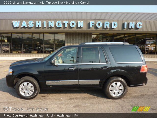 2010 Lincoln Navigator 4x4 in Tuxedo Black Metallic