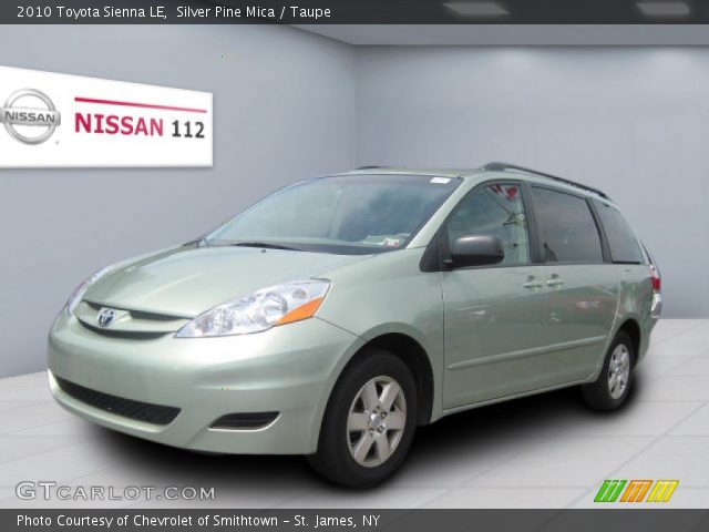 2010 Toyota Sienna LE in Silver Pine Mica