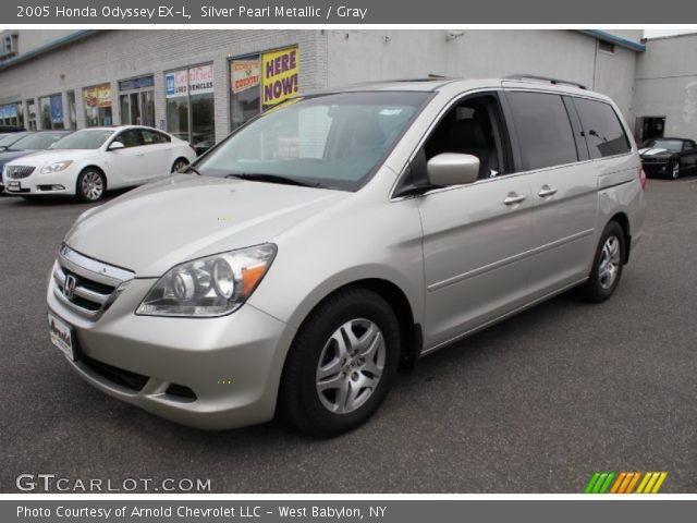 2005 Honda Odyssey EX-L in Silver Pearl Metallic