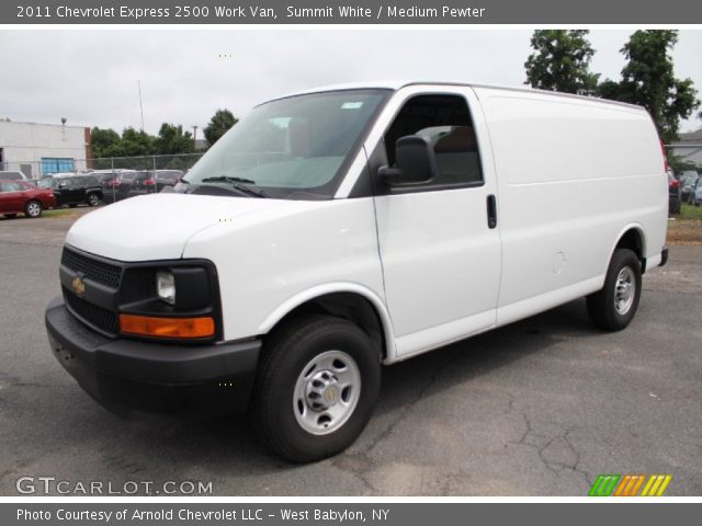 2011 Chevrolet Express 2500 Work Van in Summit White