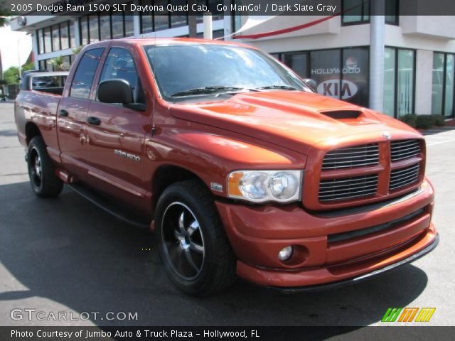 2005 Dodge Ram 1500 SLT Daytona Quad Cab in Go ManGo!