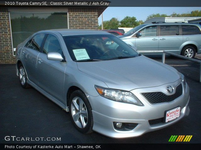 2010 Toyota Camry SE in Classic Silver Metallic