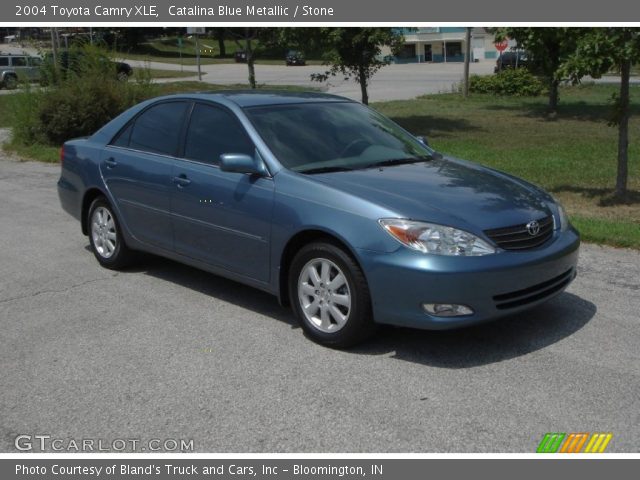 2004 Toyota Camry XLE in Catalina Blue Metallic