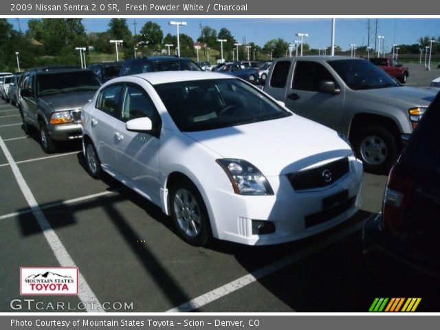 2009 Nissan Sentra 2.0 SR in Fresh Powder White