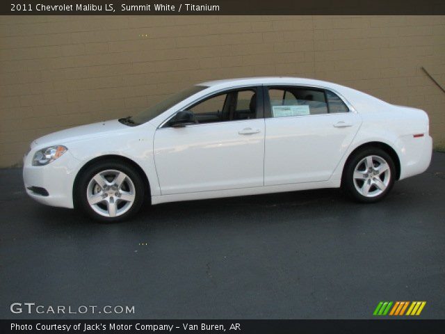 2011 Chevrolet Malibu LS in Summit White