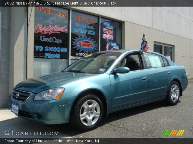 2002 Nissan Altima 2.5 S in Seascape Light Blue