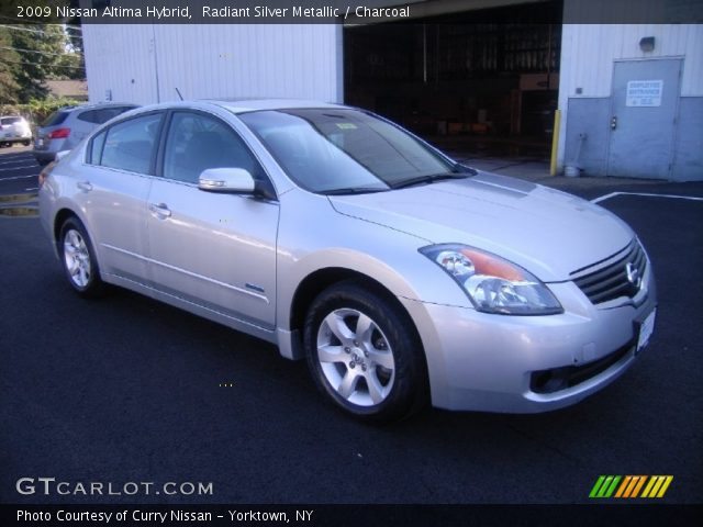 2009 Nissan Altima Hybrid in Radiant Silver Metallic