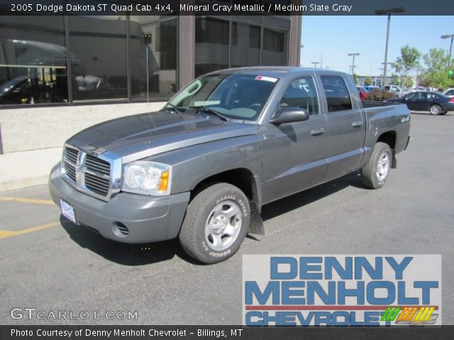 2005 Dodge Dakota ST Quad Cab 4x4 in Mineral Gray Metallic