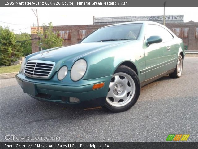 1999 Mercedes-Benz CLK 320 Coupe in Mineral Green Metallic