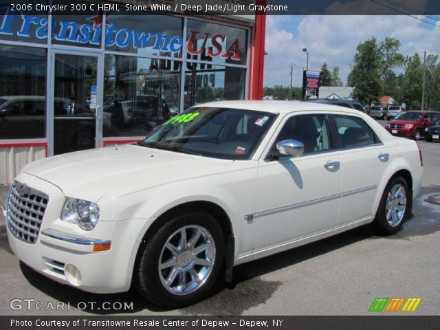 2006 Chrysler 300 C HEMI in Stone White