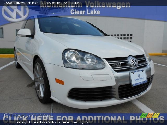 2008 Volkswagen R32  in Candy White