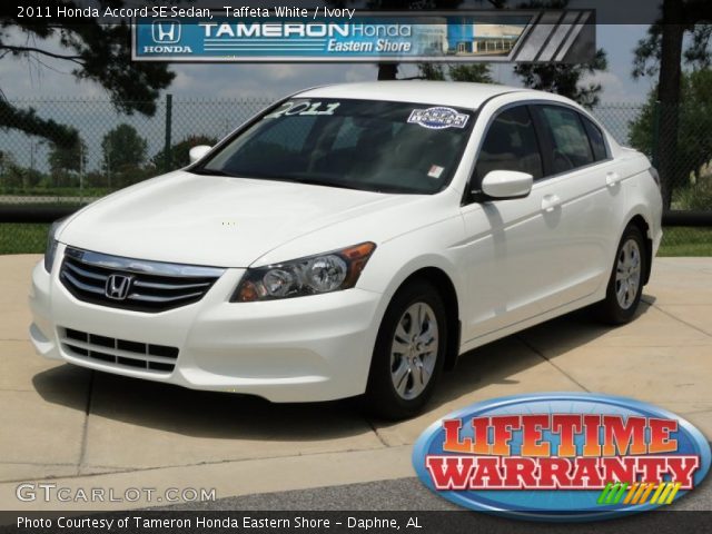 2011 Honda Accord SE Sedan in Taffeta White